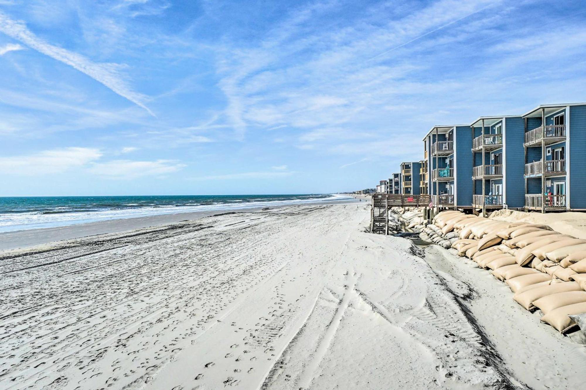North Topsail Condo - Steps To Beach! Норт-Топсейл-Бич Экстерьер фото
